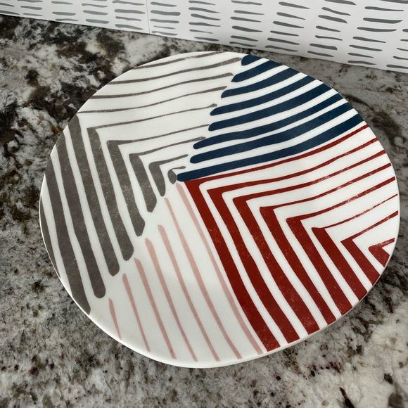 Crate and Barrel Salad Plates - Set of 4 - Picture 3 of 7